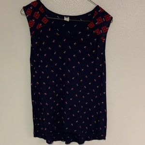 Navy shirt with pattern